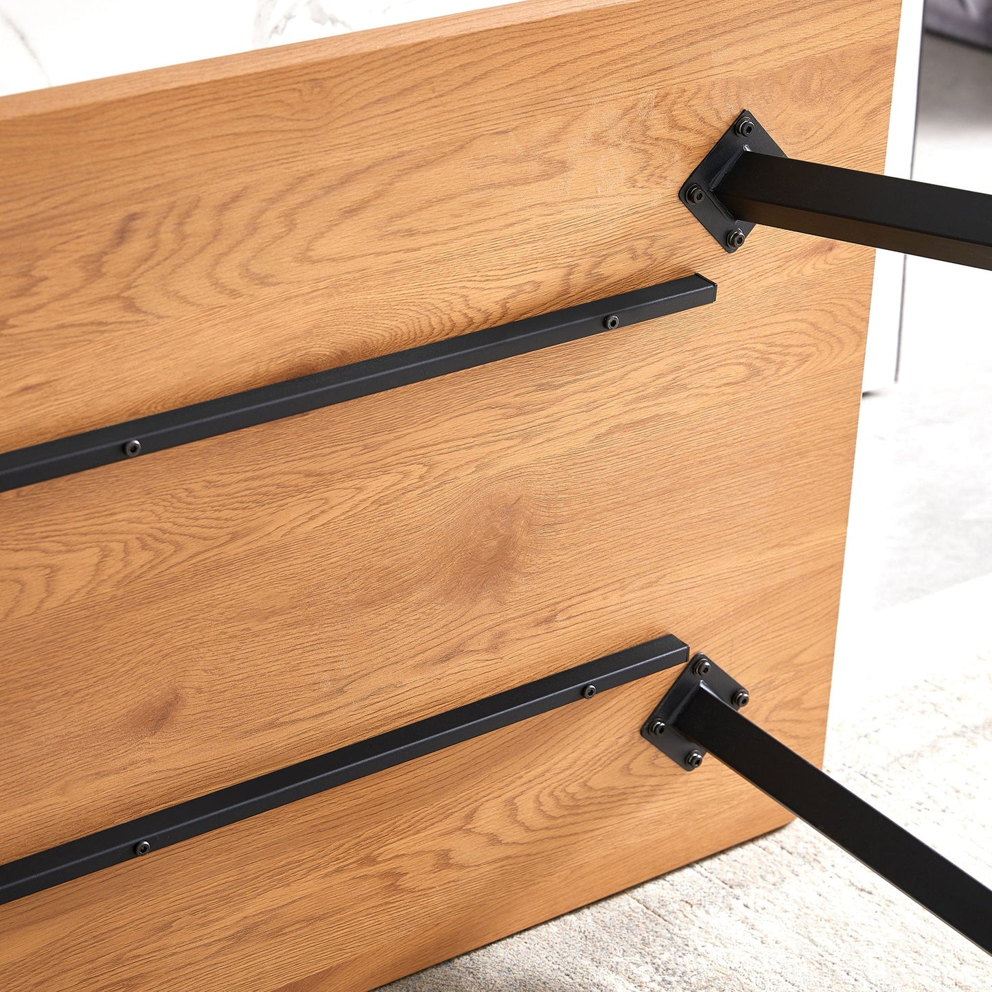 Aiden Dining Table