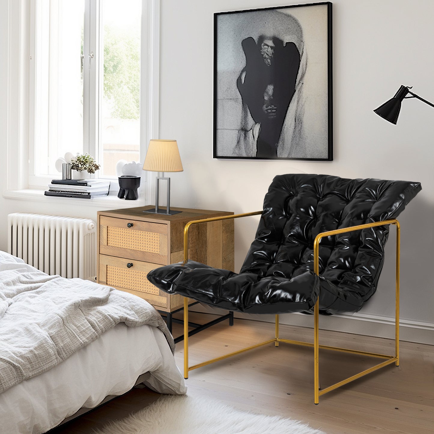 Lorenzo Armchair